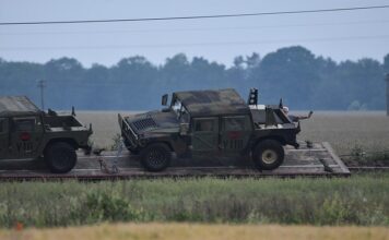 Jak przewozić pieniądze samolotem?