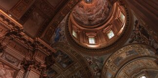 Jak daleko jest z Rzymu do morza?