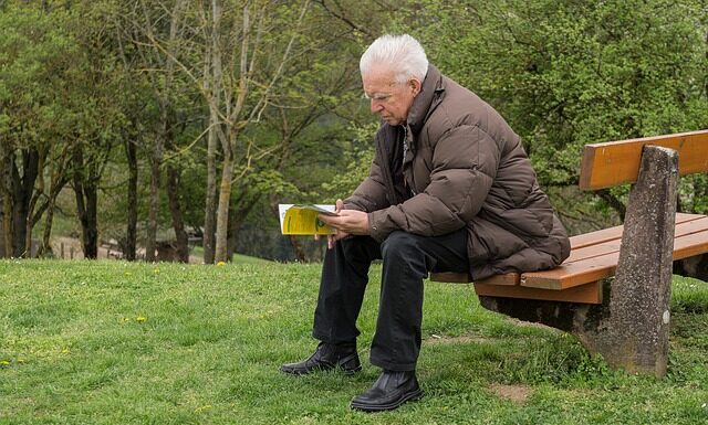 W jakim wieku przechodzi się na emeryturę w USA?