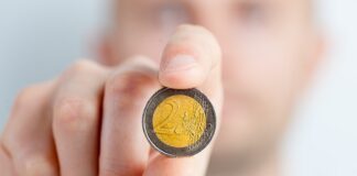 Gdzie najlepiej wymienić złotówki na korony czeskie?