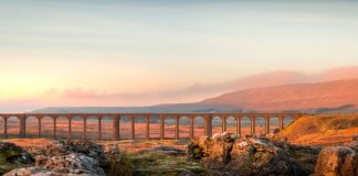 Jak kupić bilety do Skalnego Miasta w Czechach?