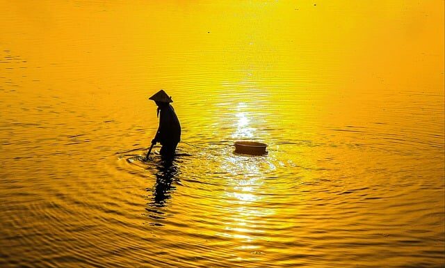 Od której pracują Włosi?