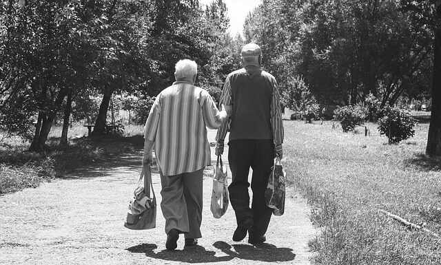 W jakim kraju jest najniższy wiek emerytalny?