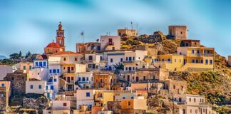 Ile czasu leci się do Grecji?