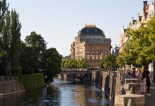 Czy można kupić winiety na stacji w Czechach? Czy można kupić winiety na stacji w Czechach?