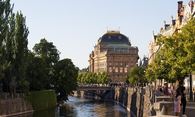 Czy można kupić winiety na stacji w Czechach? Czy można kupić winiety na stacji w Czechach?