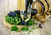 Ile razy zlewać wino znad osadu? Ile razy zlewać wino znad osadu?
