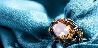 Czy ZUS widzi pracę za granicą?