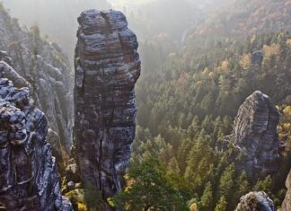 Które skalne miasto w Czechach?