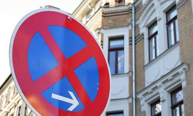 Na jakich liniach parkować we Włoszech?