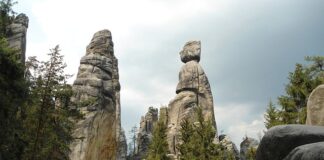 Czy w Adrspach można płacić złotówkami?